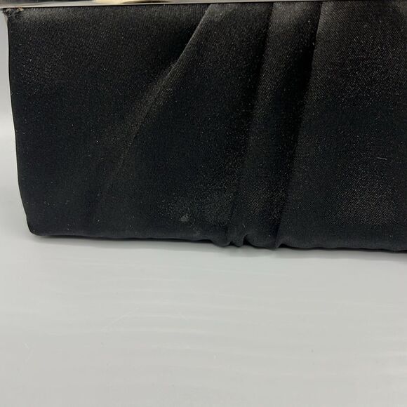 Jessica McClintock Satin Black Frame Clutch with Silver Shoulder Chain - Picture 7 of 7